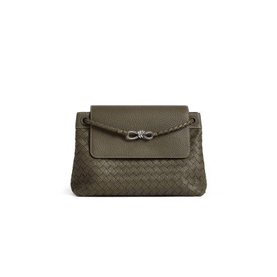 BOTTEGA VENETA ANDIAMO MESSENGER 807715V53N23182 (37*26*13cm)